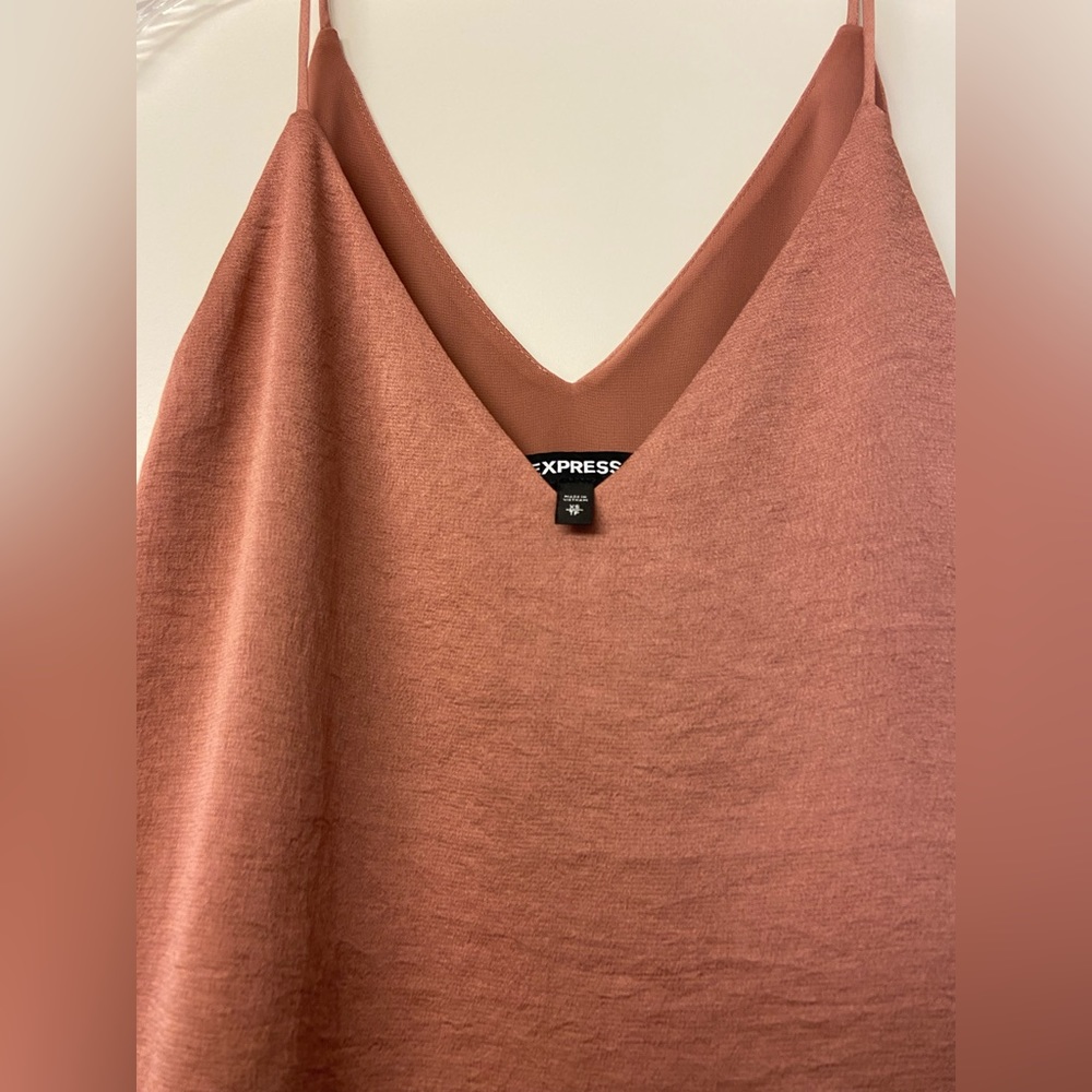 Express Top - Picture 2 of 2